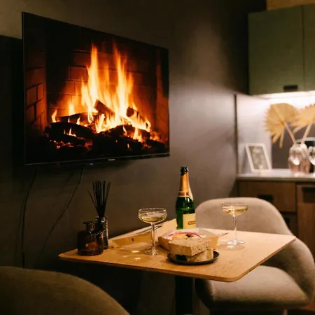 Mana - De Luxe Avec Jacuzzi Xxl Appartement *